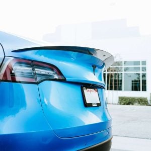High-efficiency carbon trunk spoiler for Tesla Model Y