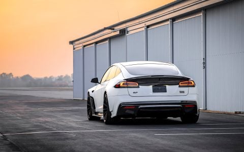 Joe Rogan Pearl White Tesla Model S Plaid S-APEX build done by Unplugged Performance 3840px Image (53)