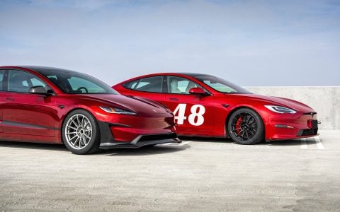 Red Mica Tesla Model S Plaid _ Ultra Red Tesla Model 3 Performance Highland Track Builds with UP-03 Forged Race Wheels 3840px (11)_1