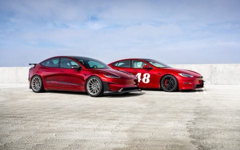 Red Mica Tesla Model S Plaid _ Ultra Red Tesla Model 3 Performance Highland Track Builds with UP-03 Forged Race Wheels 3840px (12)_1