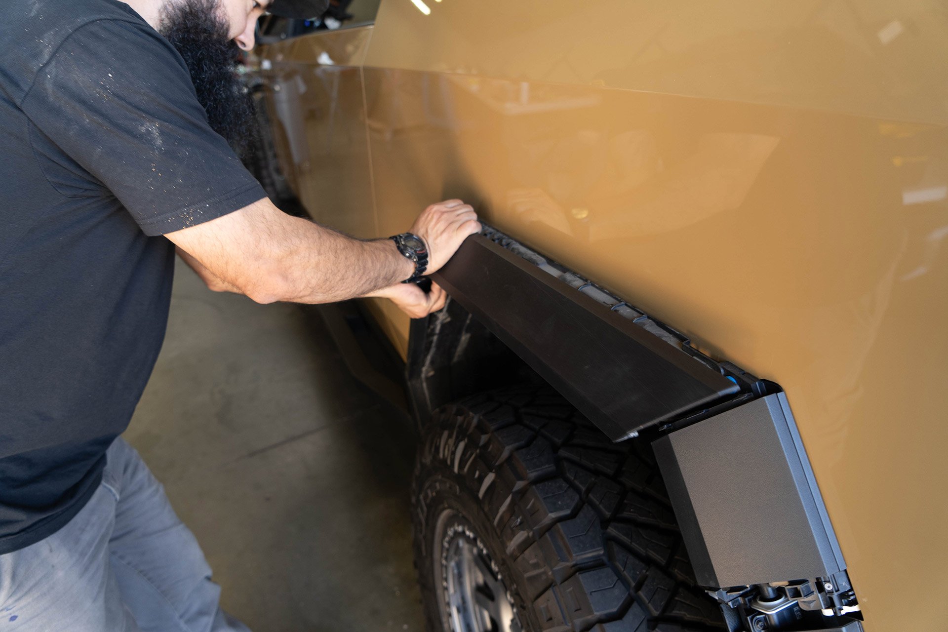 Tesla Cybertruck UP INVINCIBLE HD Rock Sliders - Installation 4