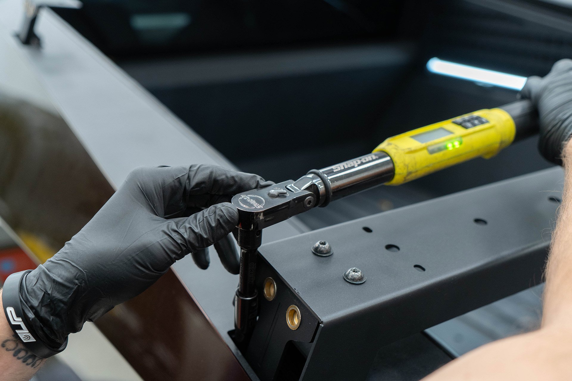 Tesla Cybertruck UP INVINCIBLE HD Roof Rack and MOLLE Panel - Installation 21