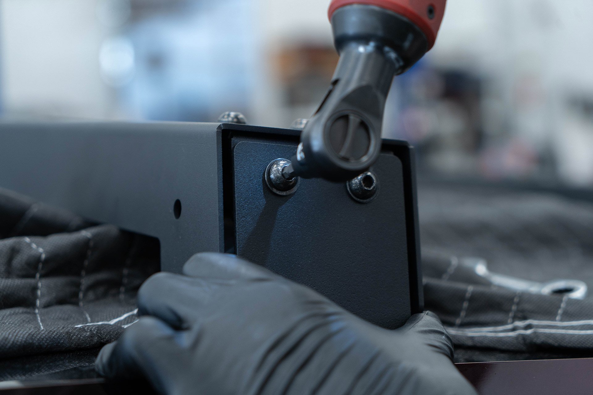 Tesla Cybertruck UP INVINCIBLE HD Roof Rack and MOLLE Panel - Installation 27