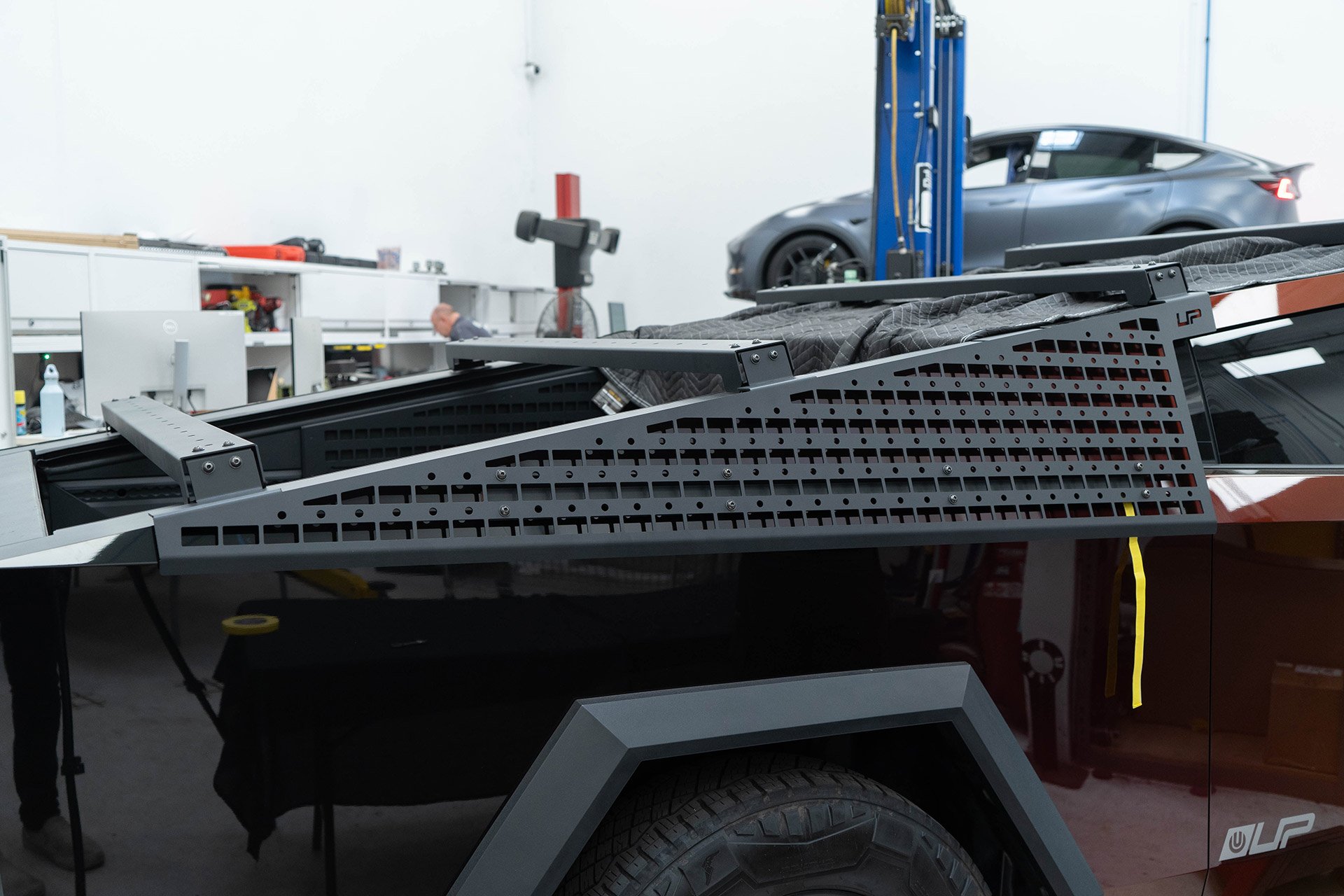 Tesla Cybertruck UP INVINCIBLE HD Roof Rack and MOLLE Panel - Installation 42