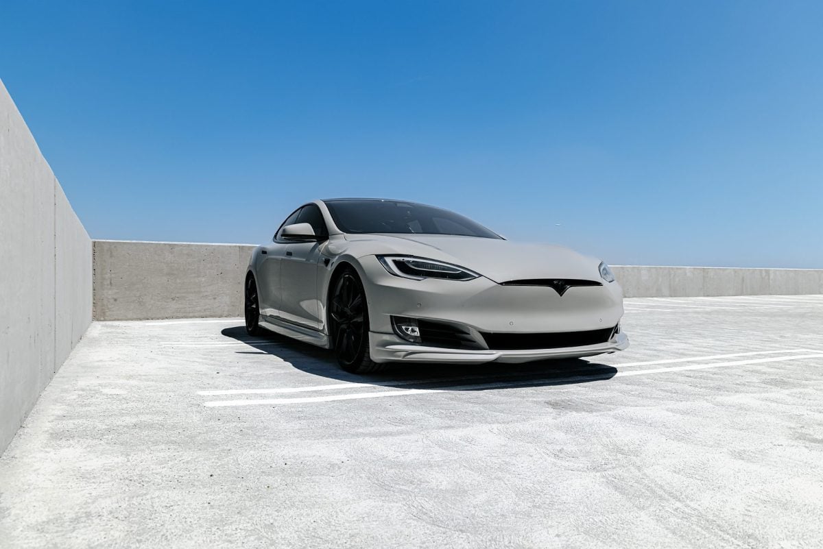 Tesla Model S - Inquiry Form