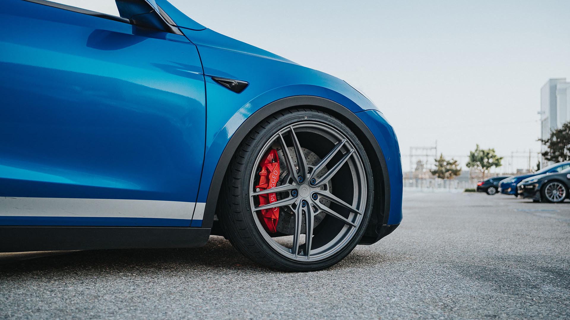 UP Aftermarket Forged, Carbon Fiber & Racing Wheels 