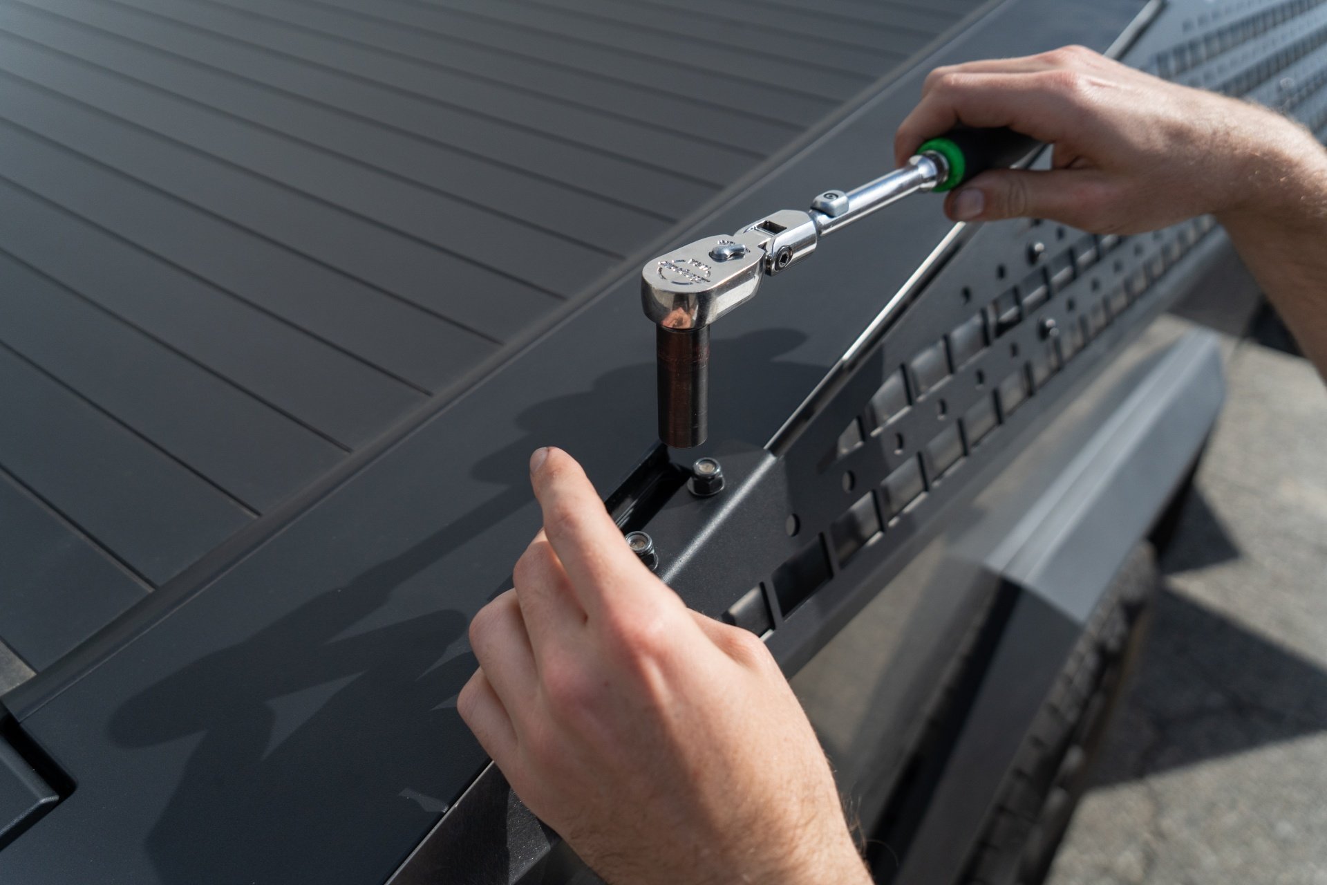 UP Invincible MOLLE Panel (No Roof Rack Version)-46_1920